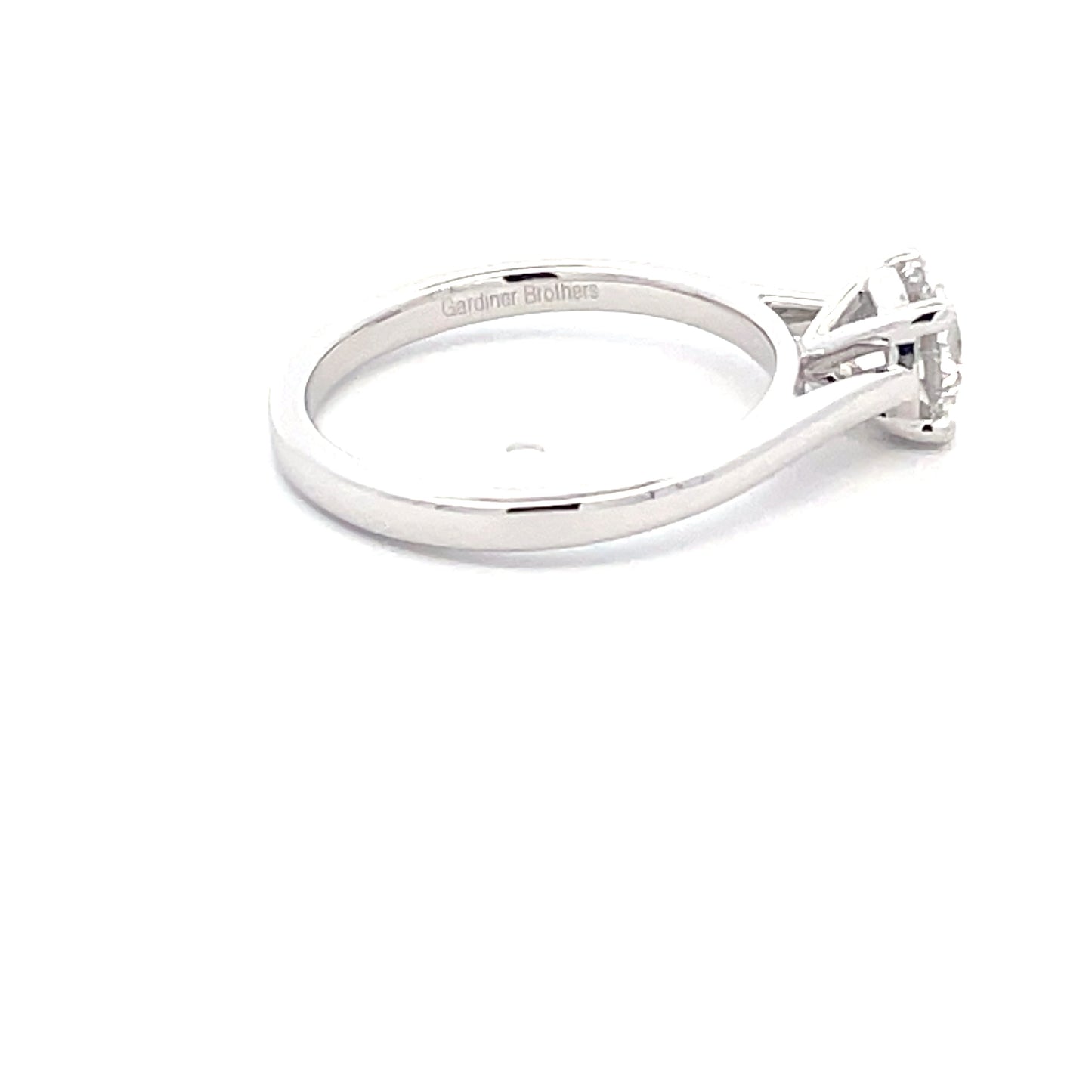 Round Brilliant Cut Diamond Solitaire Ring - 1.00cts Gardiner Brothers