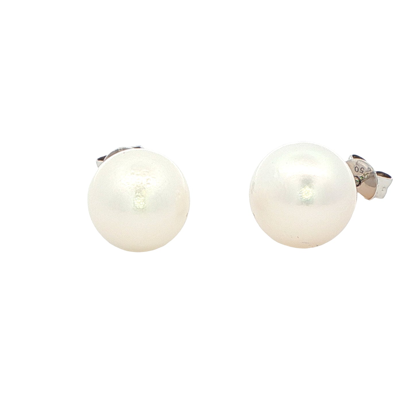 Akoya 9mm Pearl earrings