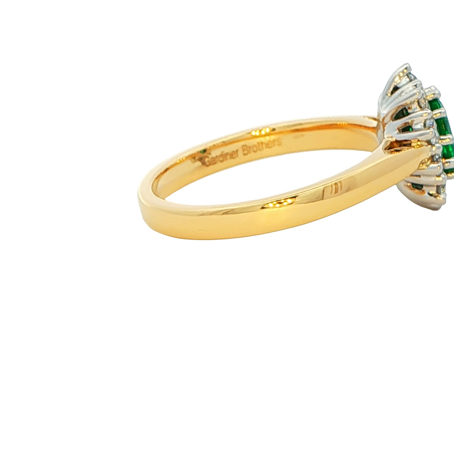 Emerald AND ROUND BRILLIANT CUT DIAMOND CLUSTER STYLE RING Gardiner Brothers