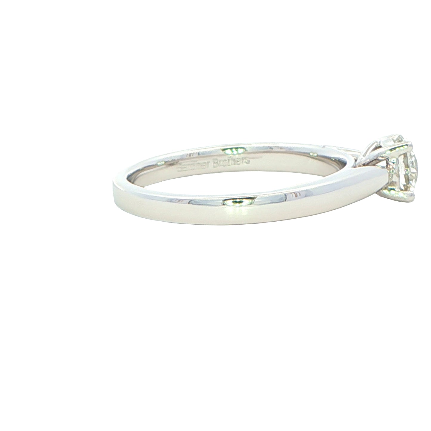 Round brilliant cut diamond solitaire ring - 0.60cts