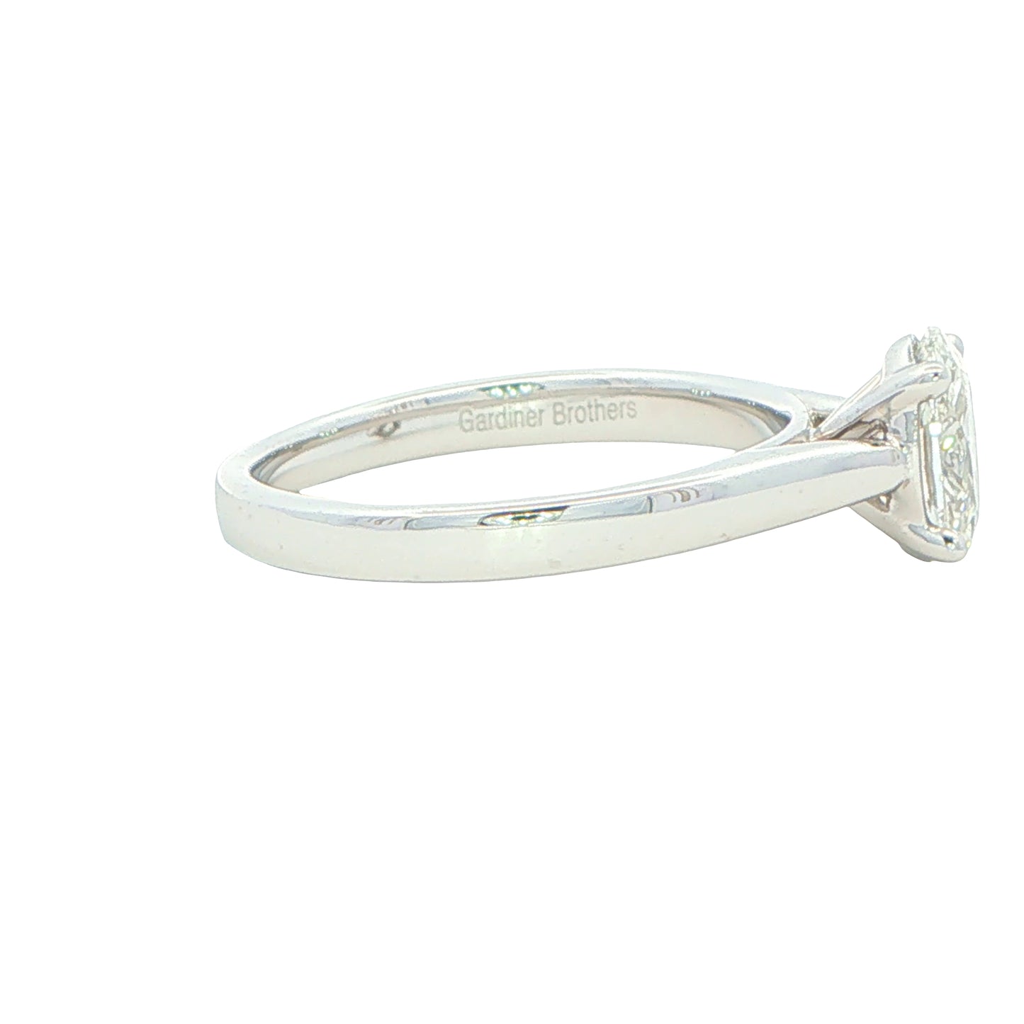 Platinum Oval Shaped Diamond Solitaire Ring - 0.90cts