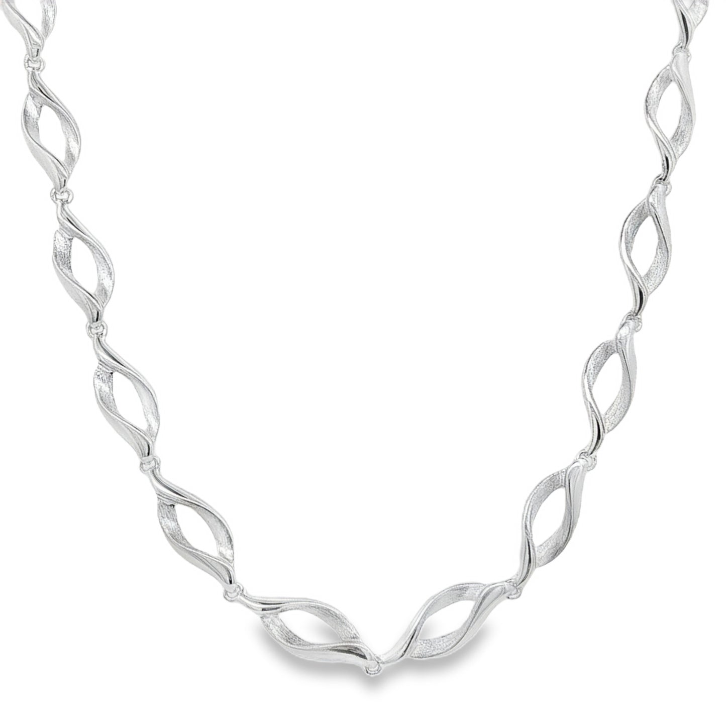 Silver Open Wavy Link Necklace