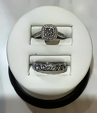 Platinum, Diamond Dress Ring  Gardiner Brothers   