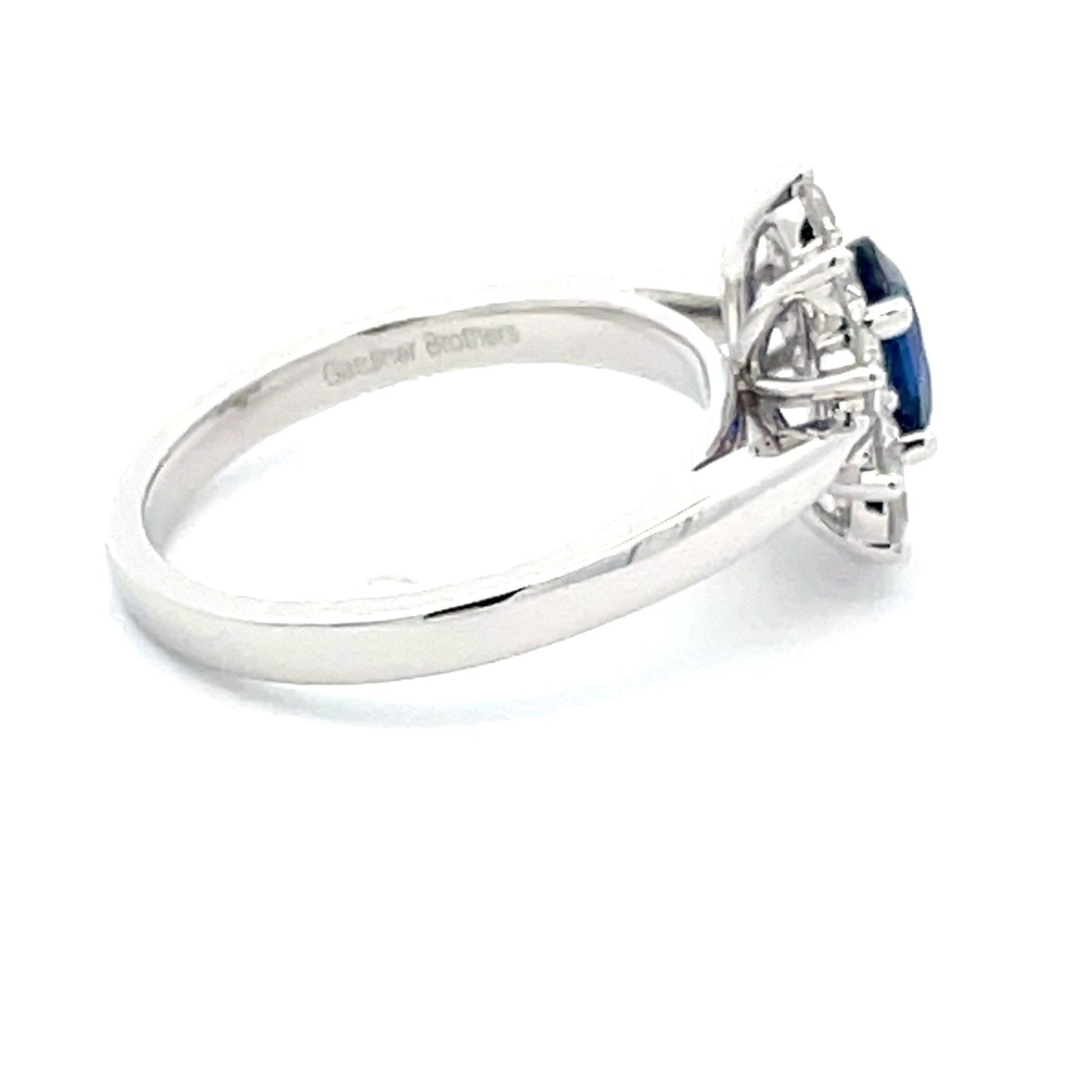Oval SAPPHIRE AND DIAMOND Traditional CLUSTER STYLE RING Gardiner Brothers