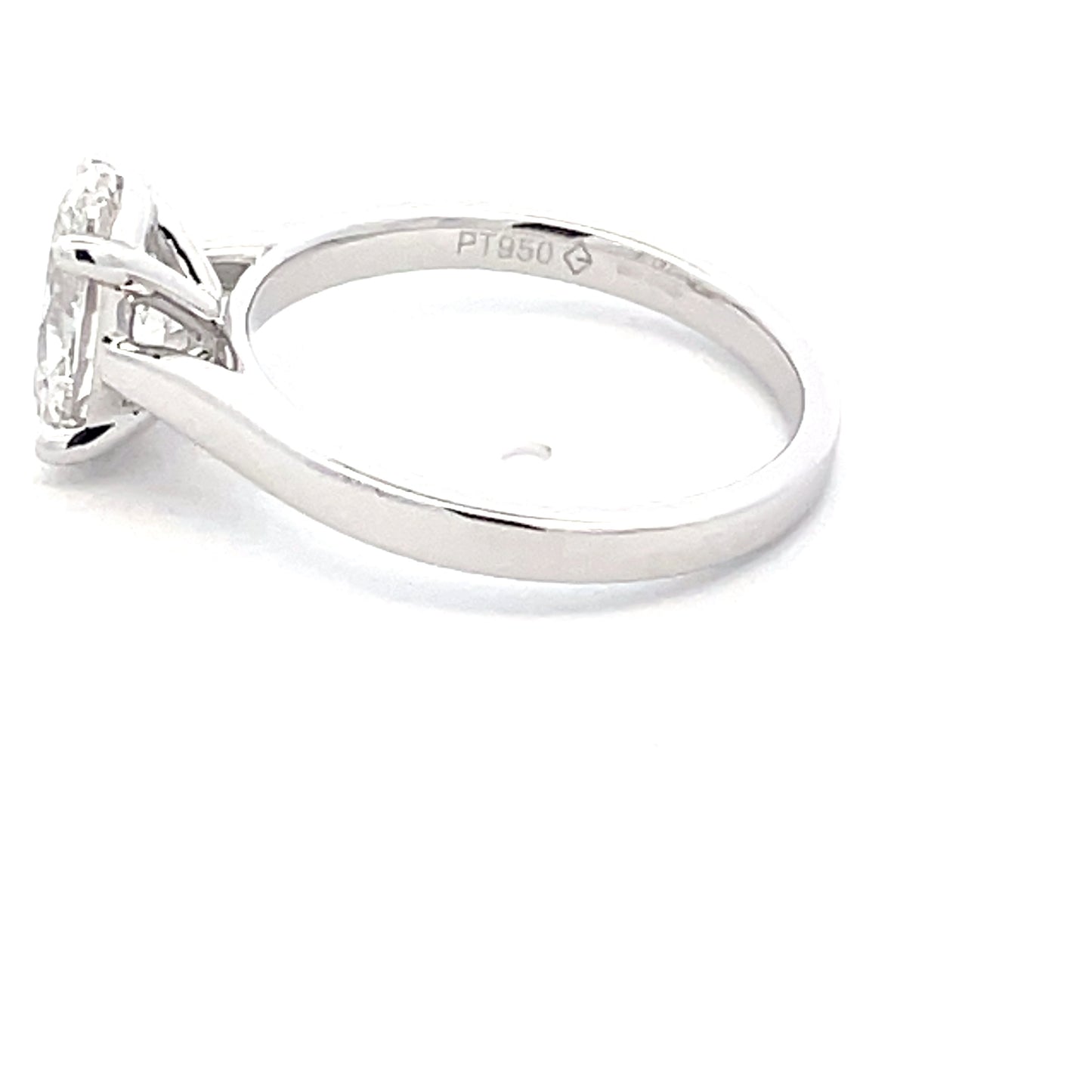 Lab grown Oval Shaped Diamond Solitaire Ring - 1.62cts  Gardiner Brothers   