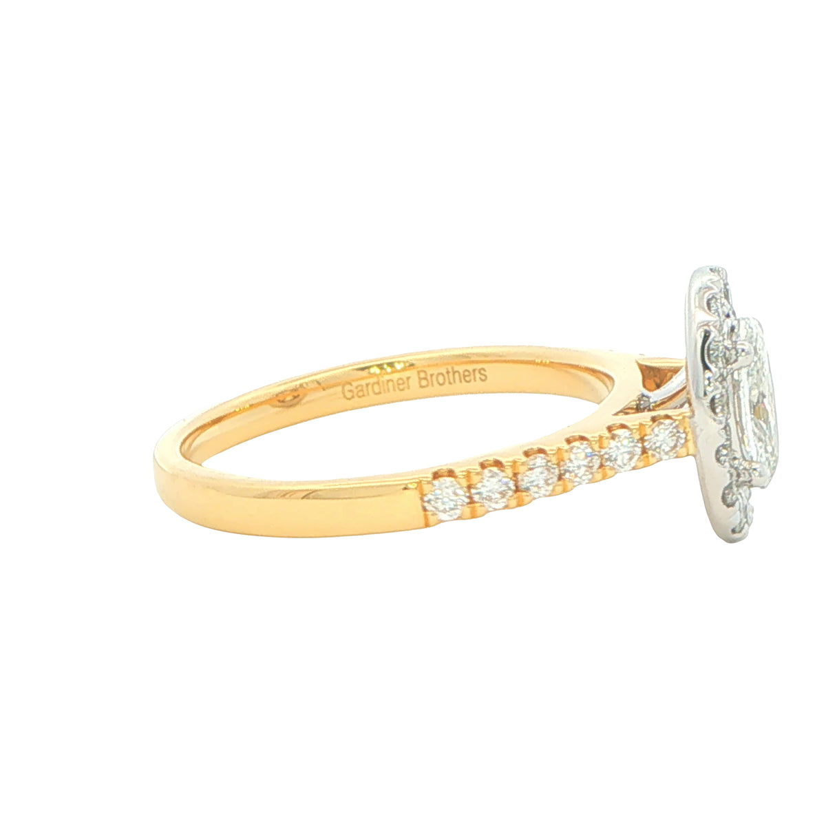 Yellow Gold Oval Shaped Diamond Halo Cluster Style Ring - 0.96cts