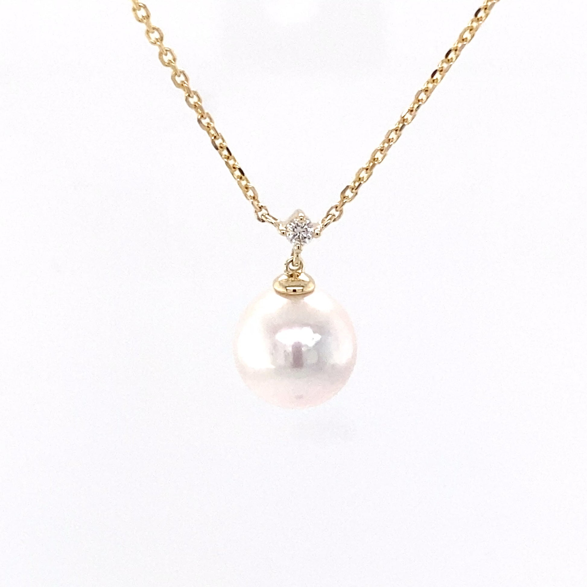 Akoya Pearl and single round brilliant cut diamond drop style pendant Gardiner Brothers