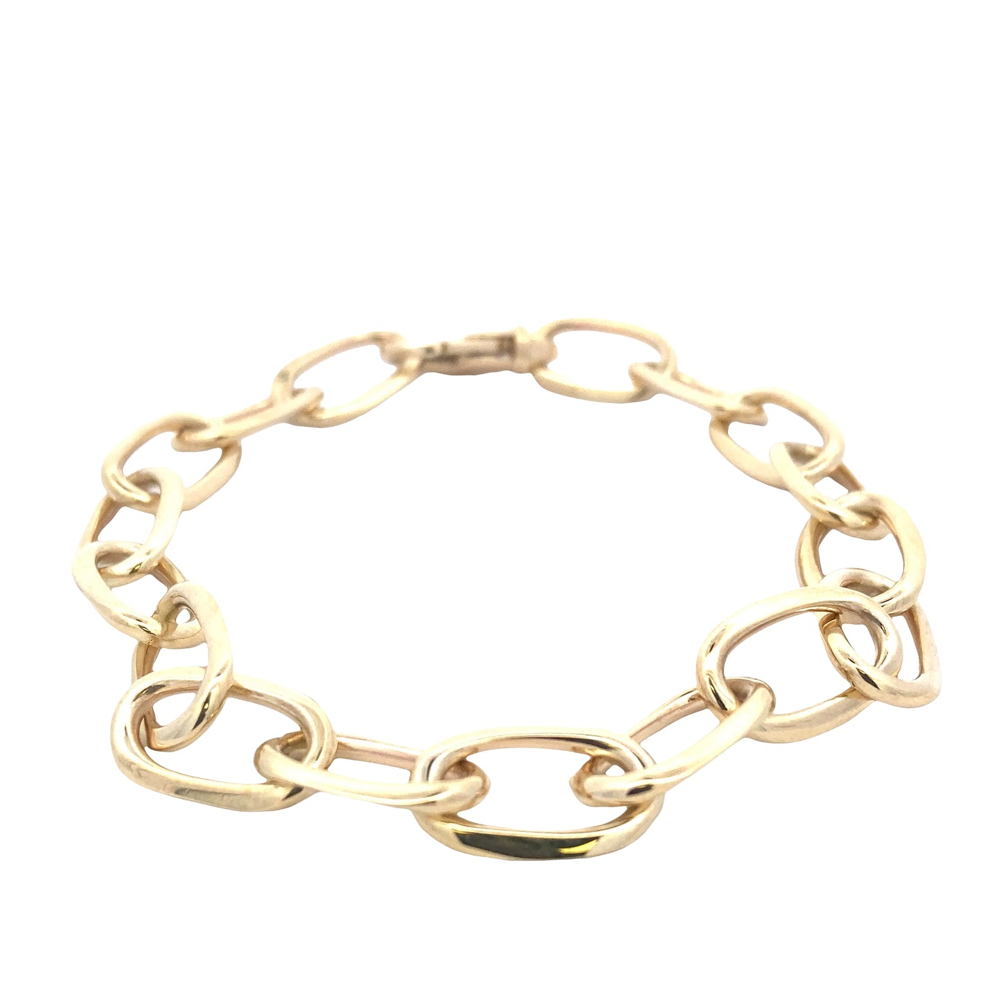Yellow Gold Oblong Link Bracelet with a razor edge finish Gardiner Brothers