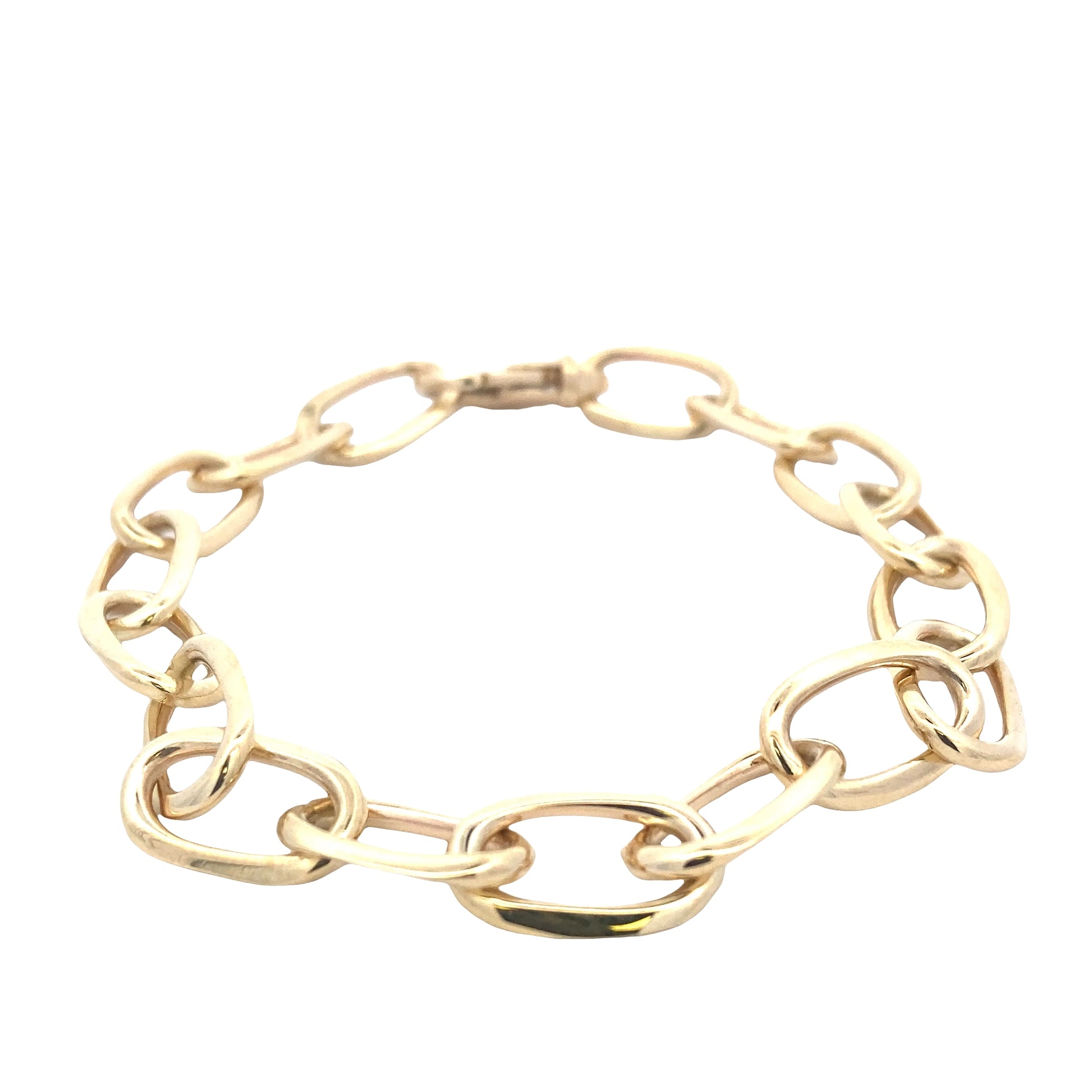 Yellow Gold Oblong Link Bracelet with a razor edge finish Gardiner Brothers