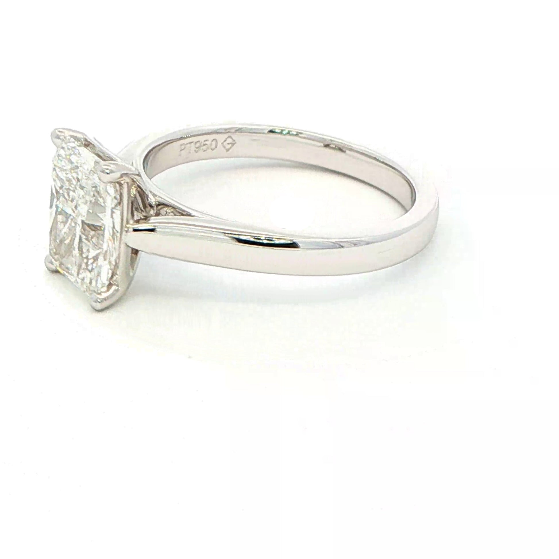 Lab Grown radiant Cut Diamond Solitaire Ring - 2.02cts Gardiner Brothers