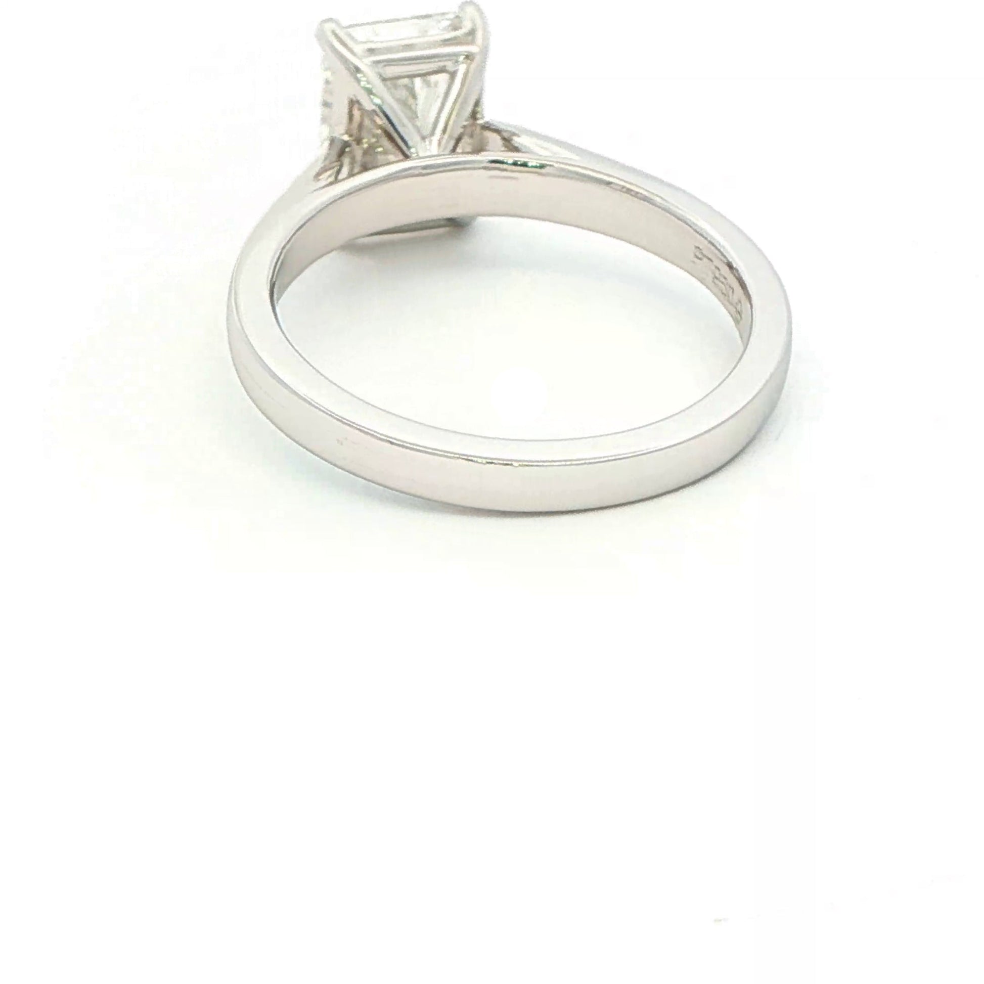 Lab Grown radiant Cut Diamond Solitaire Ring - 2.02cts Gardiner Brothers