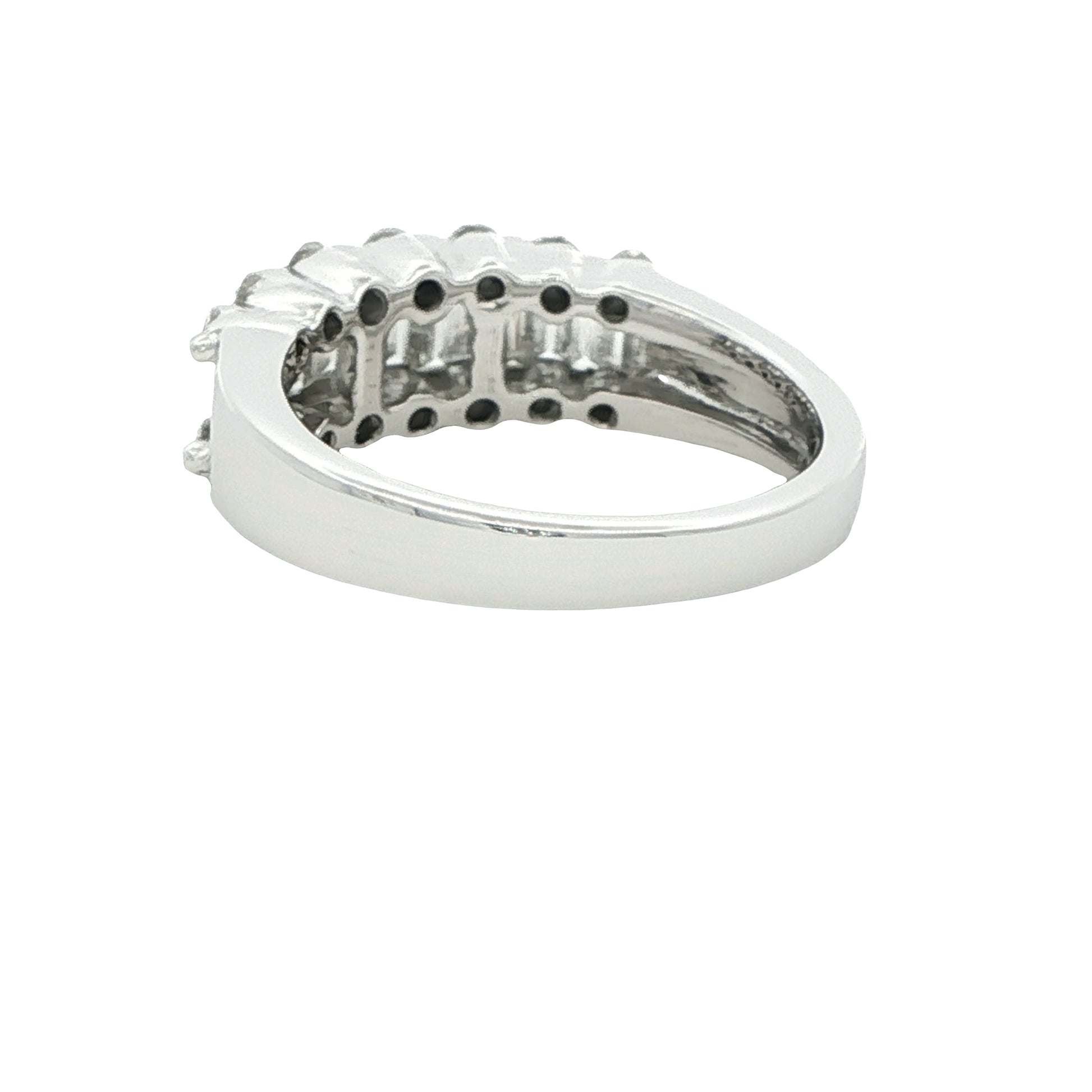 Round Brilliant and Baguette Cut Diamond Ring -1.00cts Gardiner Brothers