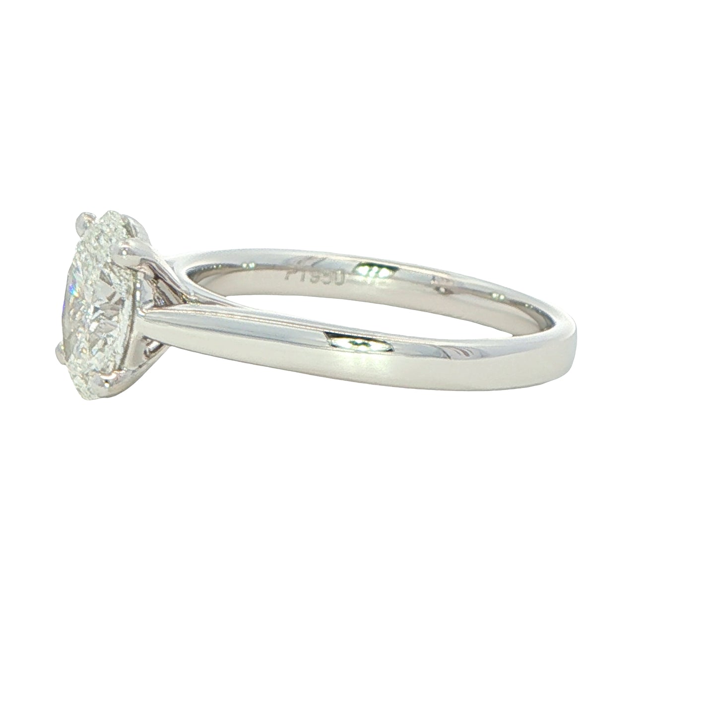 Oval shaped diamond solitaire ring - 1.20cts
