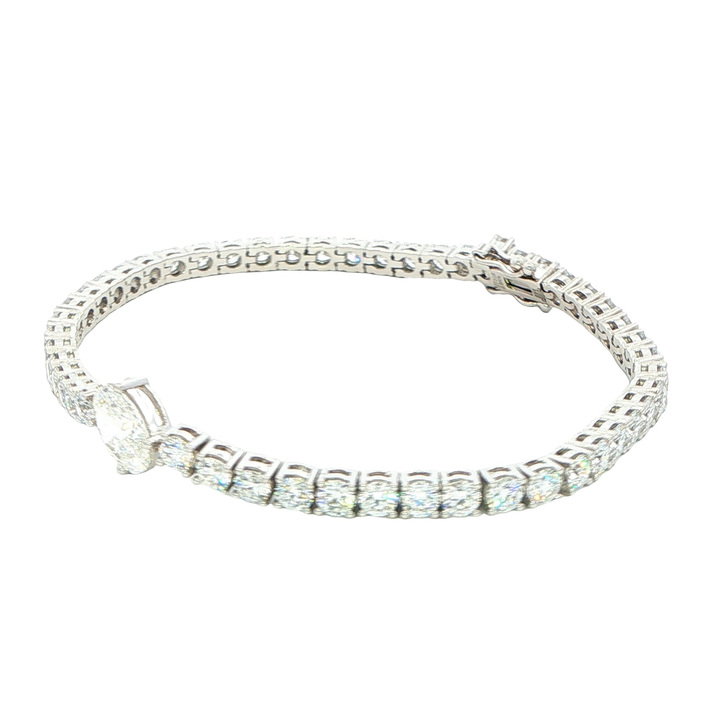 Lab Grown Oval and round brilliant cut diamond tennis bracelet - 8.00cts