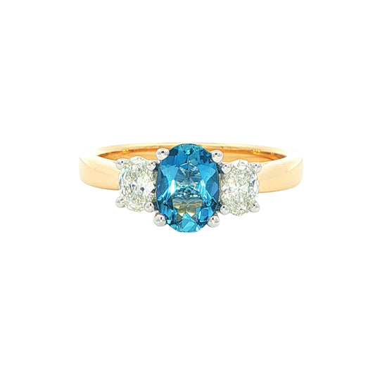 Aquamarine and diamond oval shaped 3 stone ring