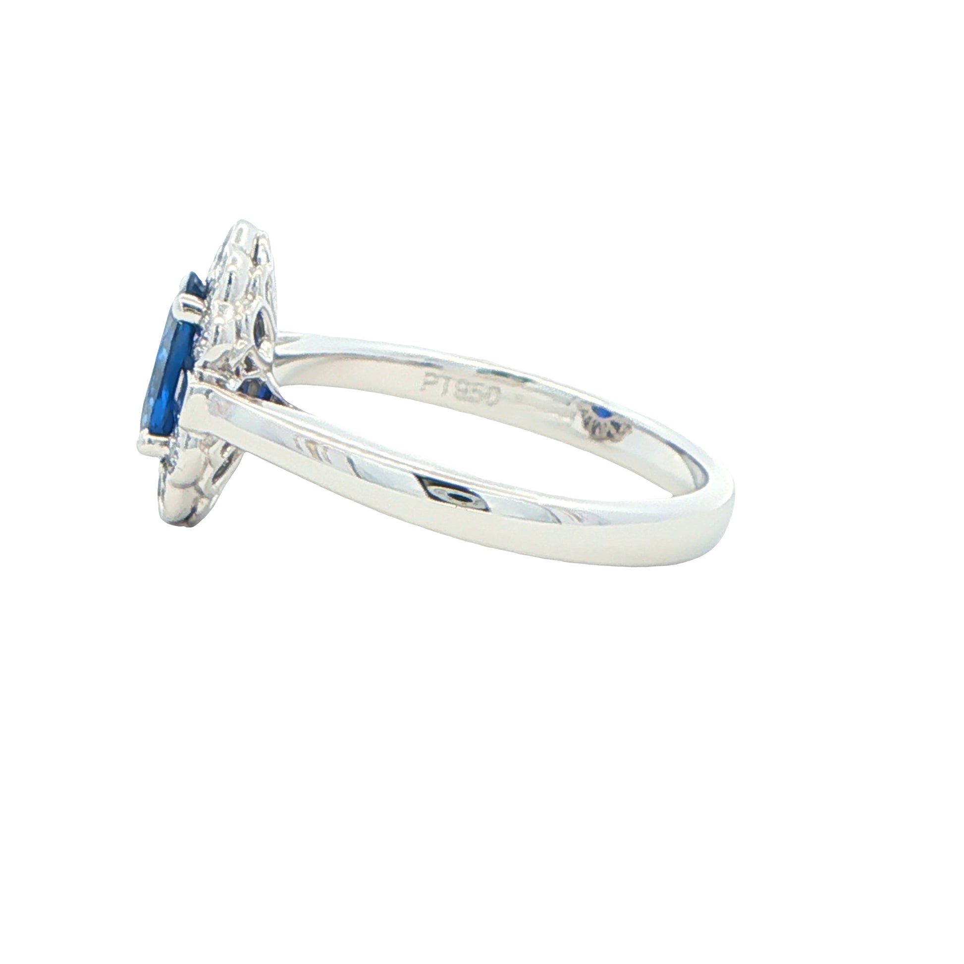 Sapphire AND DIAMOND FANCY CLUSTER STYLE RING Gardiner Brothers