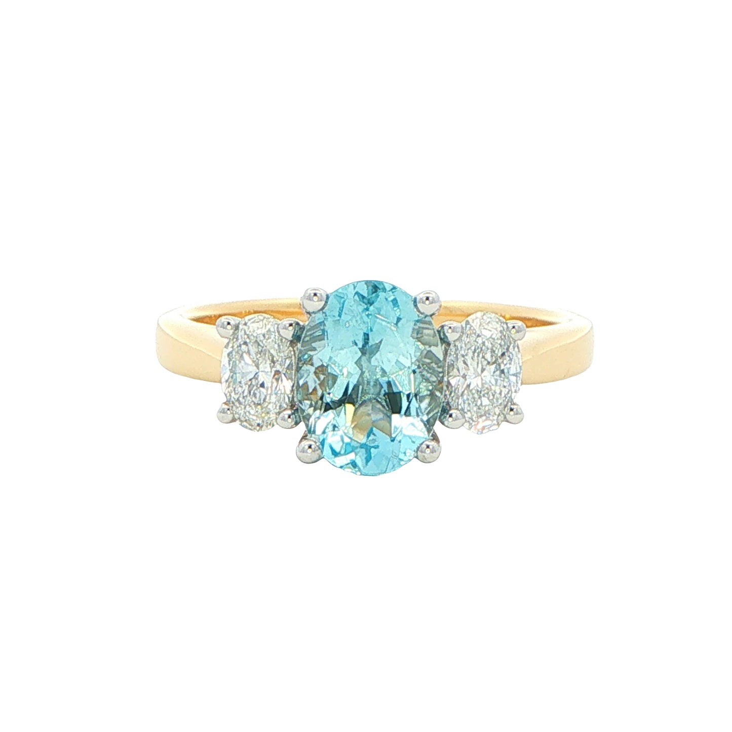 Aquamarine and diamond oval shaped 3 stone ring