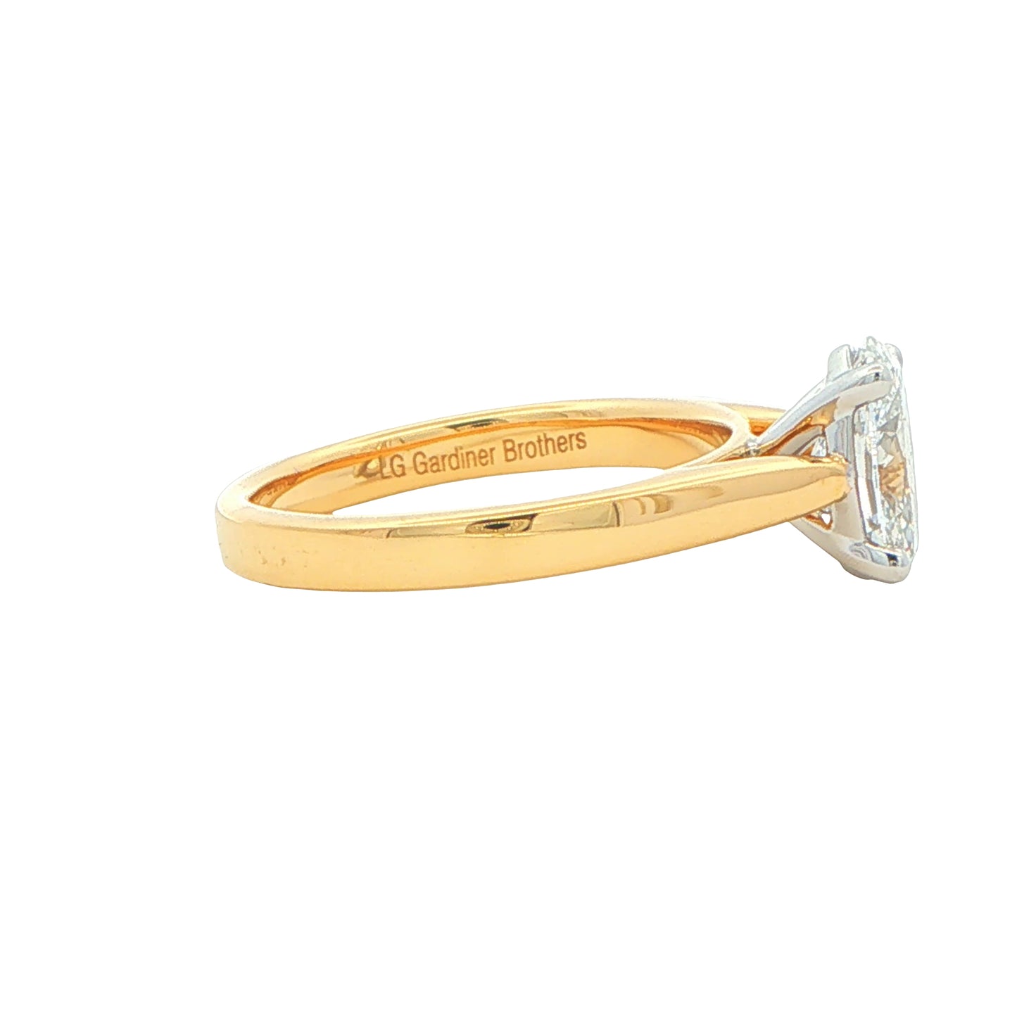 LAB GROWN OVAL SHAPED DIAMOND SOLITAIRE RING - 1.00CTS Gardiner Brothers