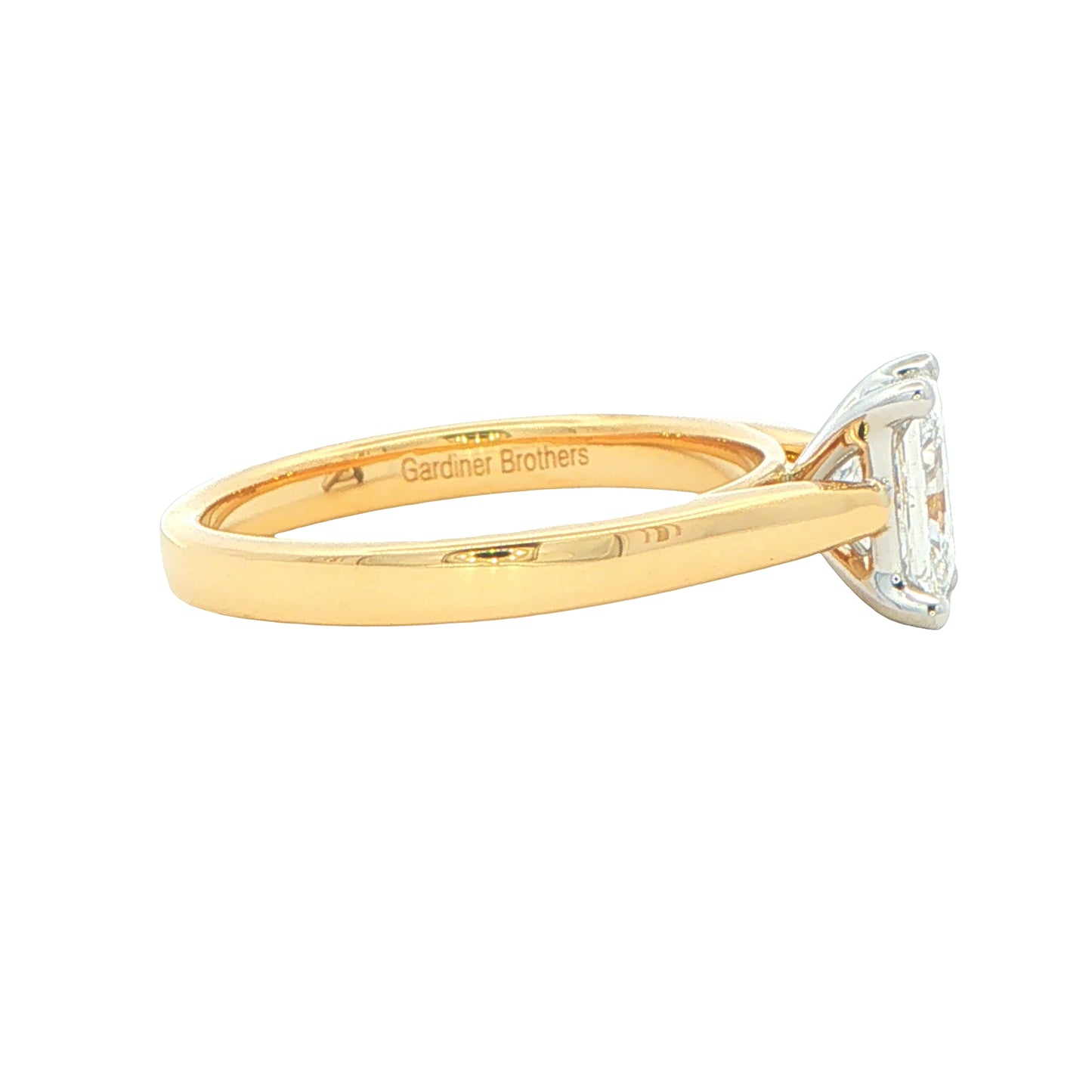 Yellow Gold Radiant Cut Diamond Solitaire Ring - 1.00cts