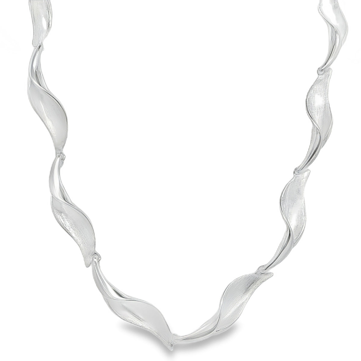 Silver Curved Leaf Link Necklace Gardiner Brothers