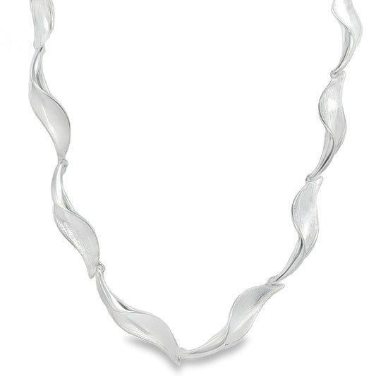 Silver Curved Leaf Link Necklace Gardiner Brothers