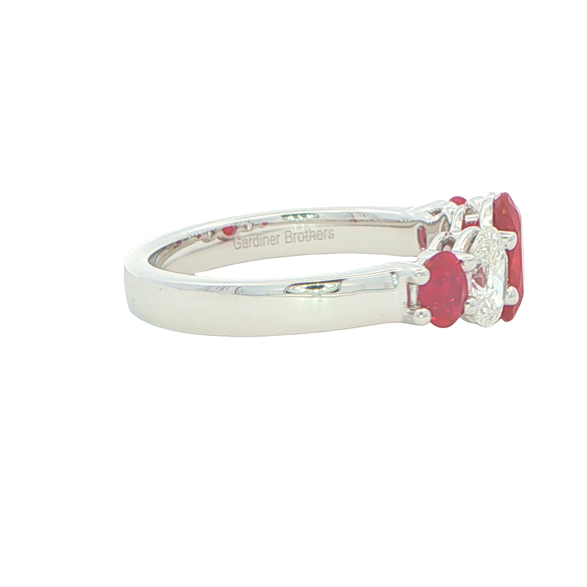 Ruby and diamond oval shaped Graduated 5 stone ring