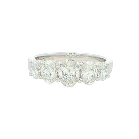 Oval shaped diamond 5 stone Graduated eternity ring - 1.60cts