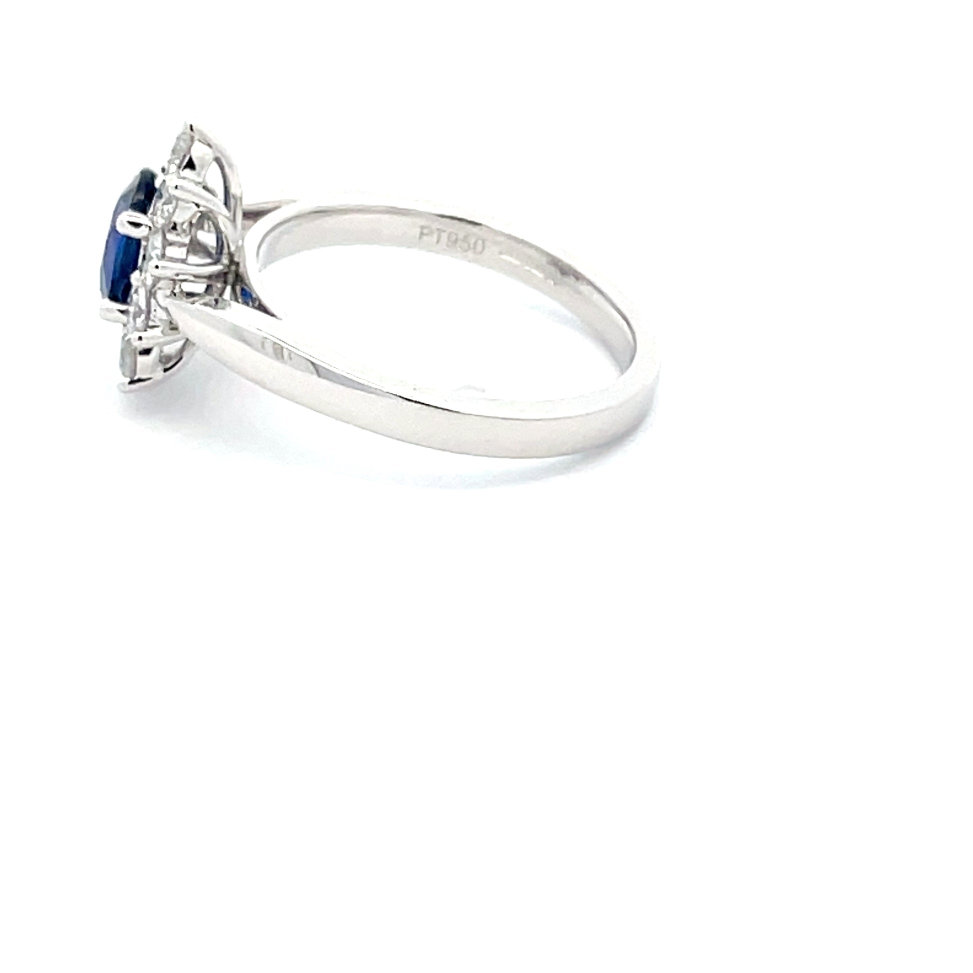 SAPPHIRE AND DIAMOND CLUSTER STYLE RING  Gardiner Brothers   